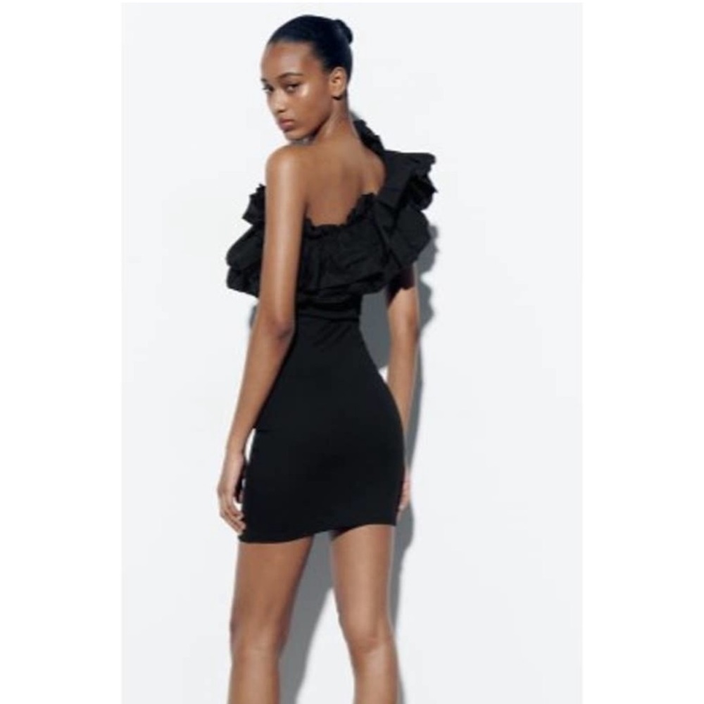 Zara Black Asymmetrical Ruffle Neckline Ribbed Mini Dress - Picture 10 of 16